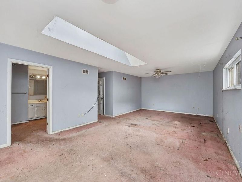 1659 Devils Backbone Road, Green Township, OH 45233 Photo 22