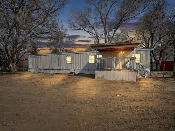 85 N El Cerro Loop, Los Lunas, NM 87031