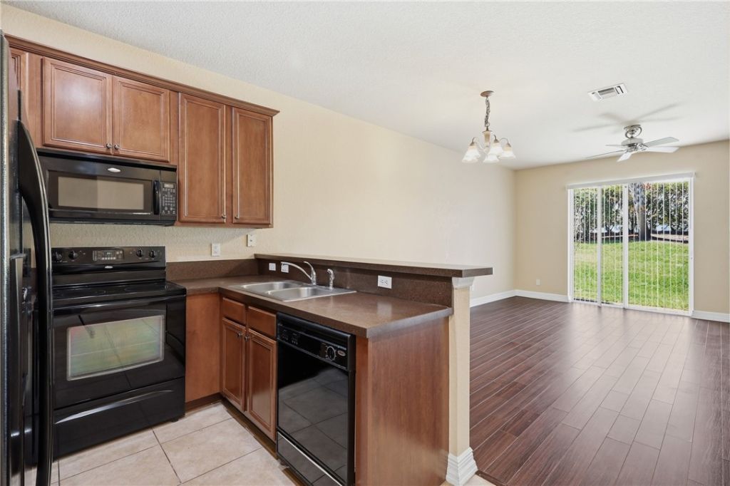 1189 Normandie Way, Vero Beach, FL 32960 Photo