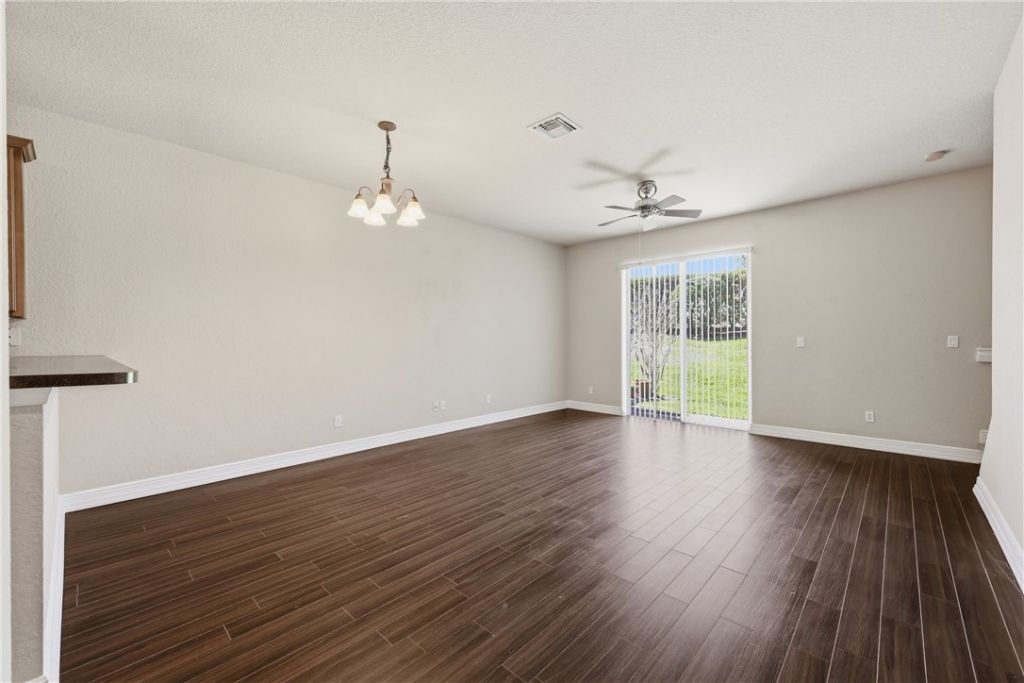 1189 Normandie Way, Vero Beach, FL 32960 Photo