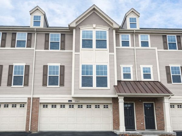 3463 bradbury Circle , Aurora, IL 60504