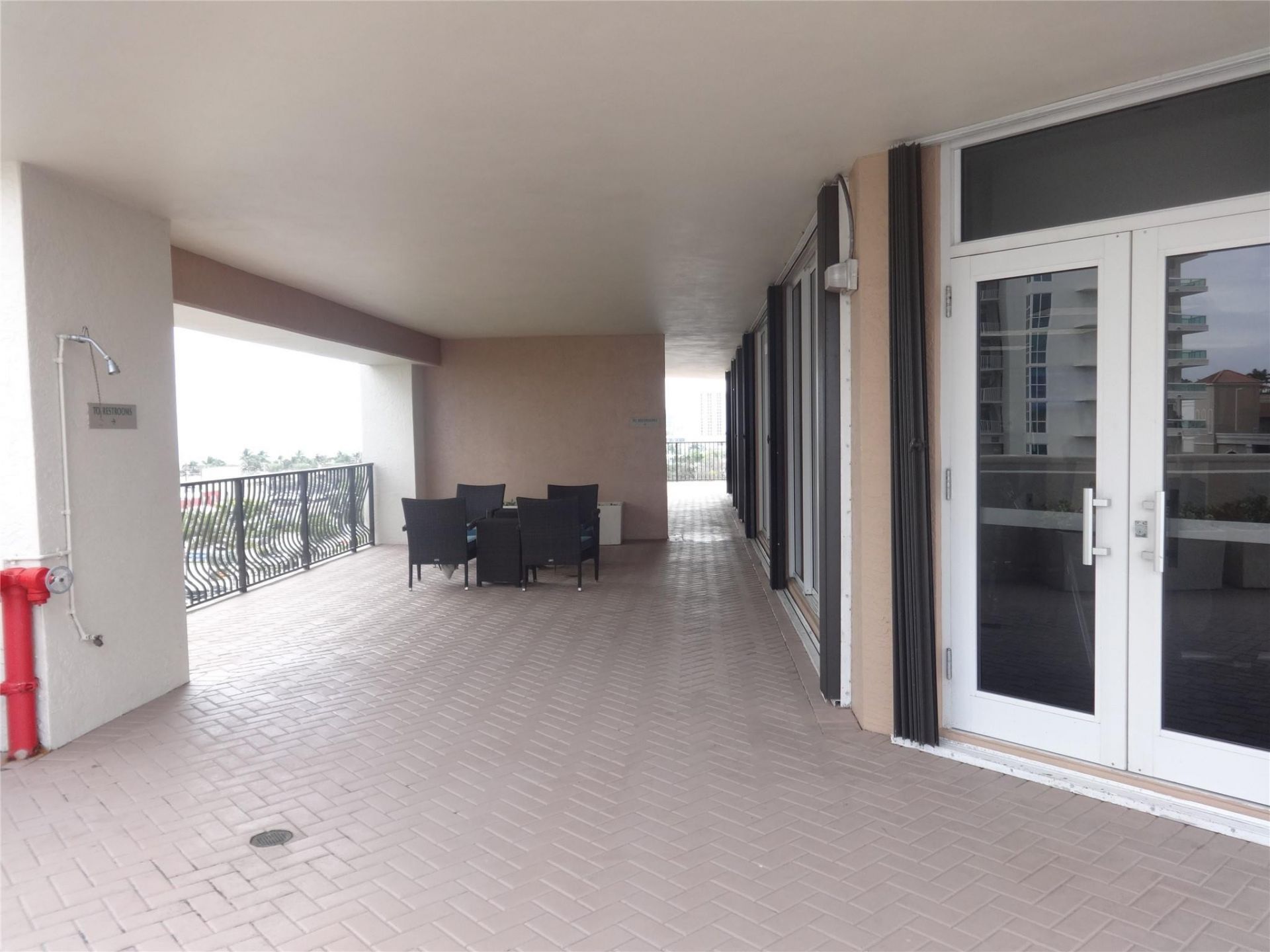 100 S Birch Rd, Unit 1005D, Fort Lauderdale, FL 33316 Photo