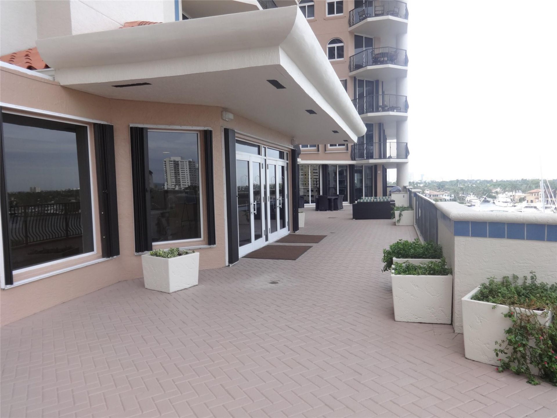 100 S Birch Rd, Unit 1005D, Fort Lauderdale, FL 33316 Photo