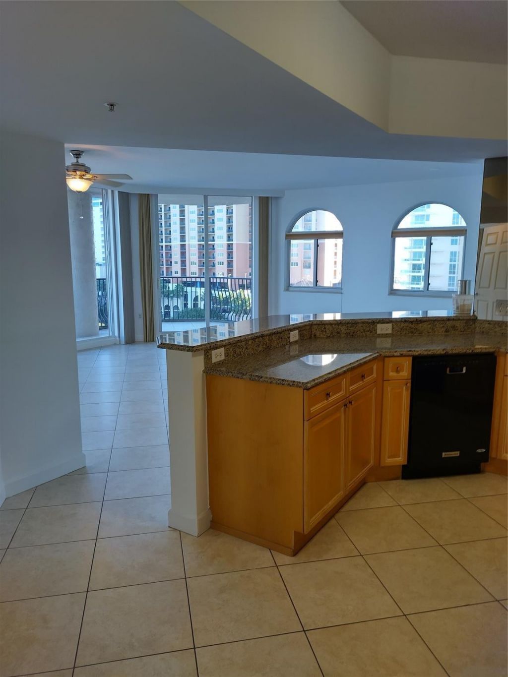 100 S Birch Rd, Unit 1005D, Fort Lauderdale, FL 33316 Photo