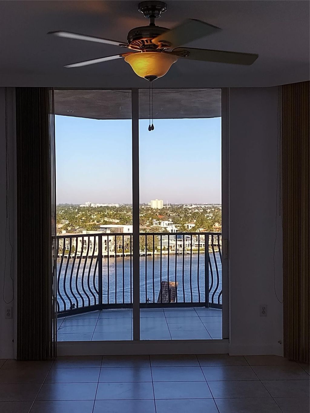 100 S Birch Rd, Unit 1005D, Fort Lauderdale, FL 33316 Photo