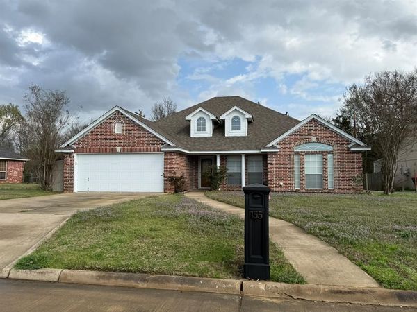 155 49th Street SE, Paris, TX 75462
