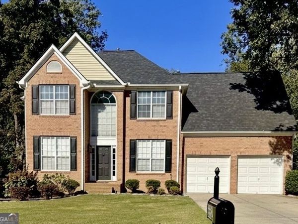 5652 Wandering Vine Lane SE, Mableton, GA 30126