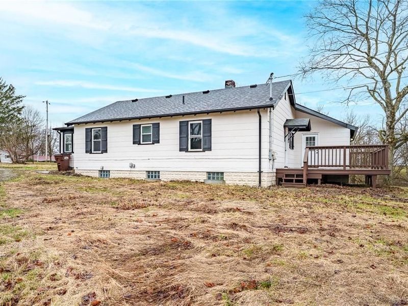 7588 Milton Carlisle Road, Bethel Township, OH 45504 Photo 2