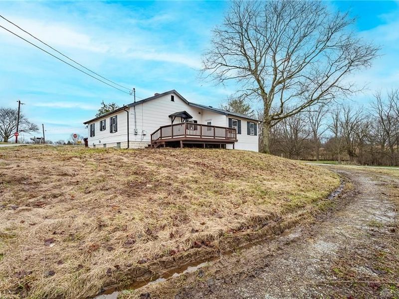 7588 Milton Carlisle Road, Bethel Township, OH 45504 Photo 6