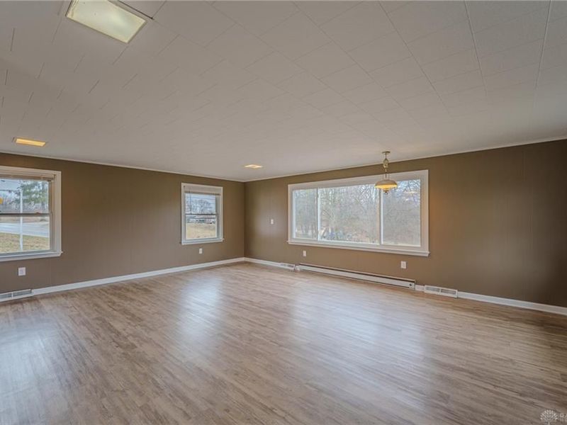 7588 Milton Carlisle Road, Bethel Township, OH 45504 Photo 9