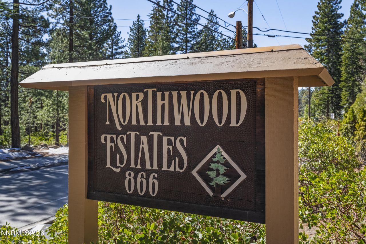 866 Northwood Boulevard, Unit 20, Incline Village, NV 89451 Photo