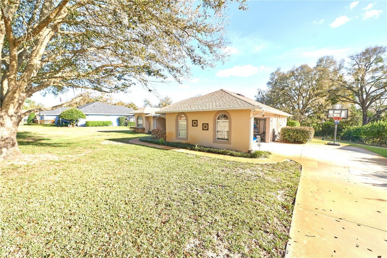 23844 Sundance Drive, Sorrento, FL 32776 Photo