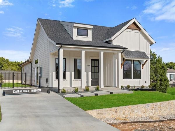 1118 Thicket Trail, Granbury, TX 76048