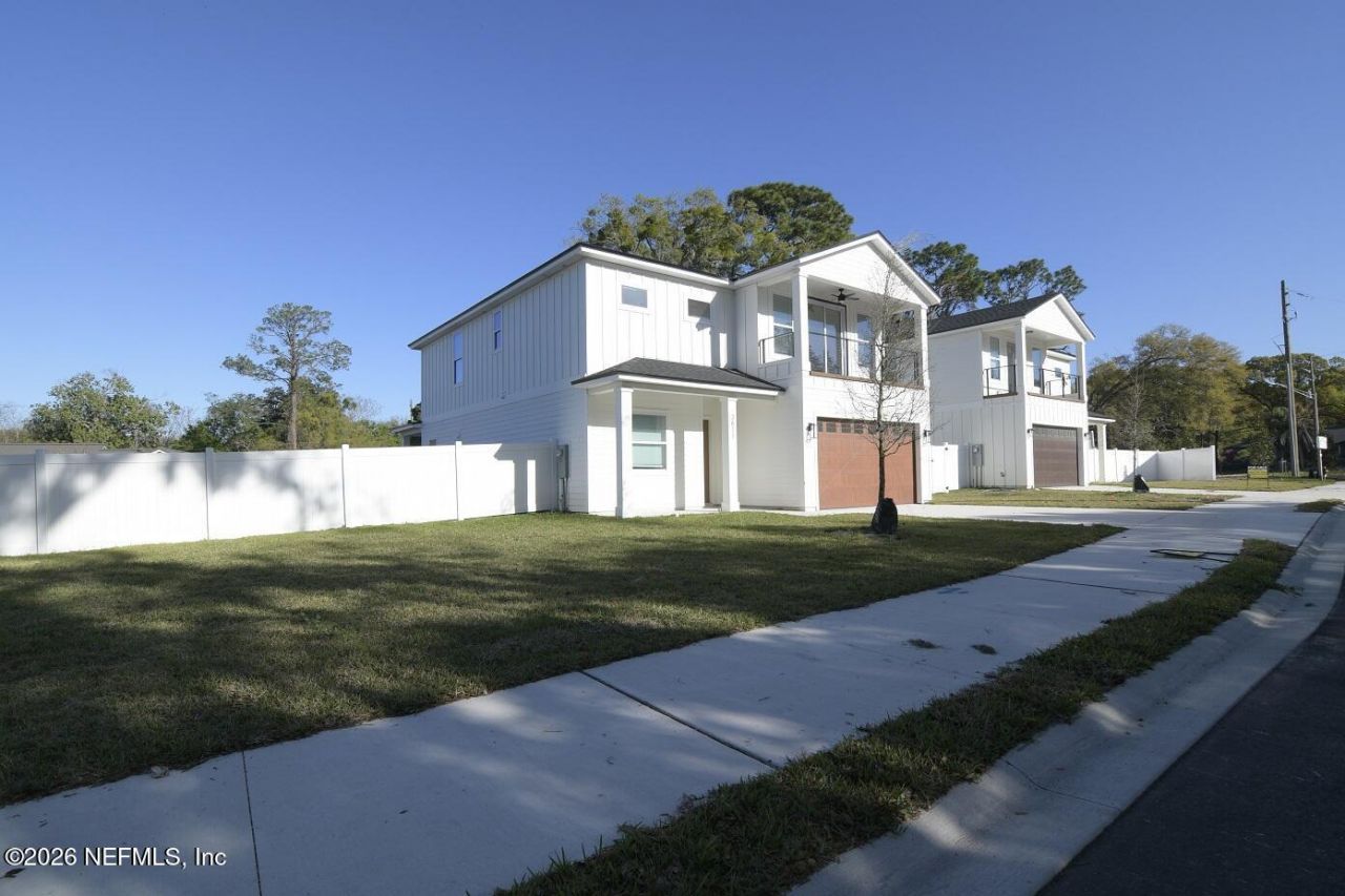 3611 Wells Landing Court, Jacksonville, FL 32277 Photo