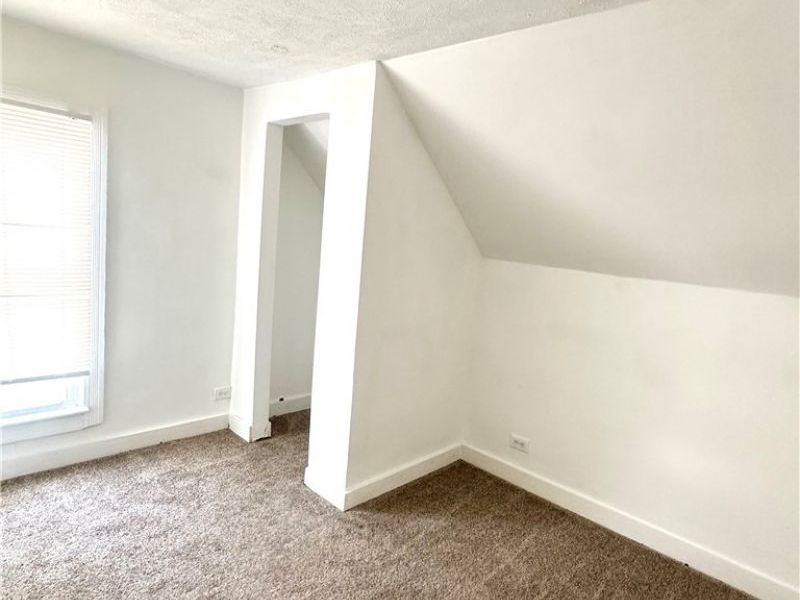 3856 W 23rd Street, Cleveland, OH 44109 Photo 17