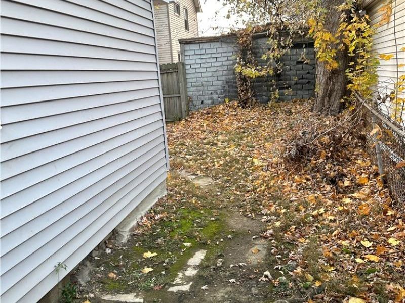 3856 W 23rd Street, Cleveland, OH 44109 Photo 33