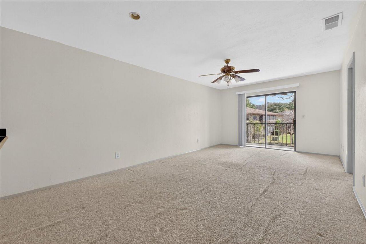 2925 Dove Haven Court Photo 10