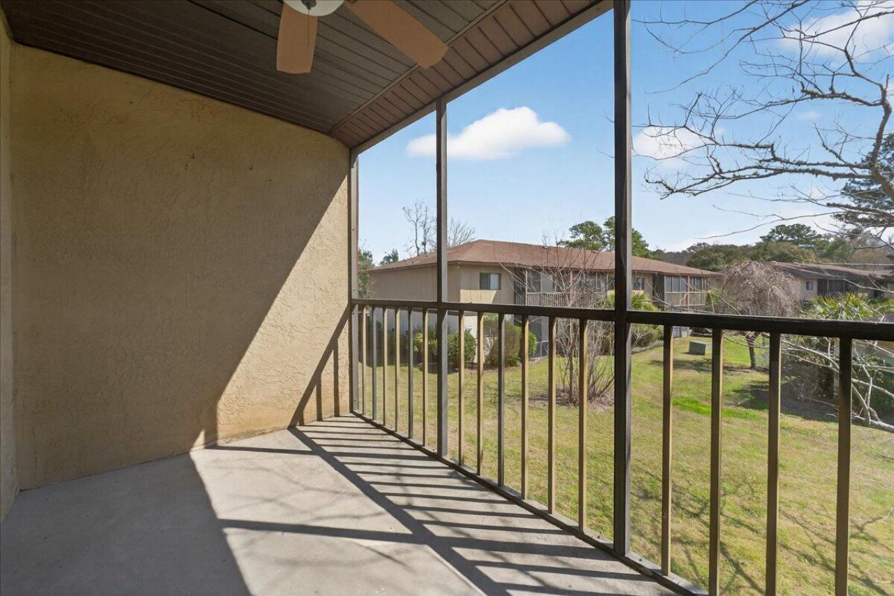 2925 Dove Haven Court Photo 11