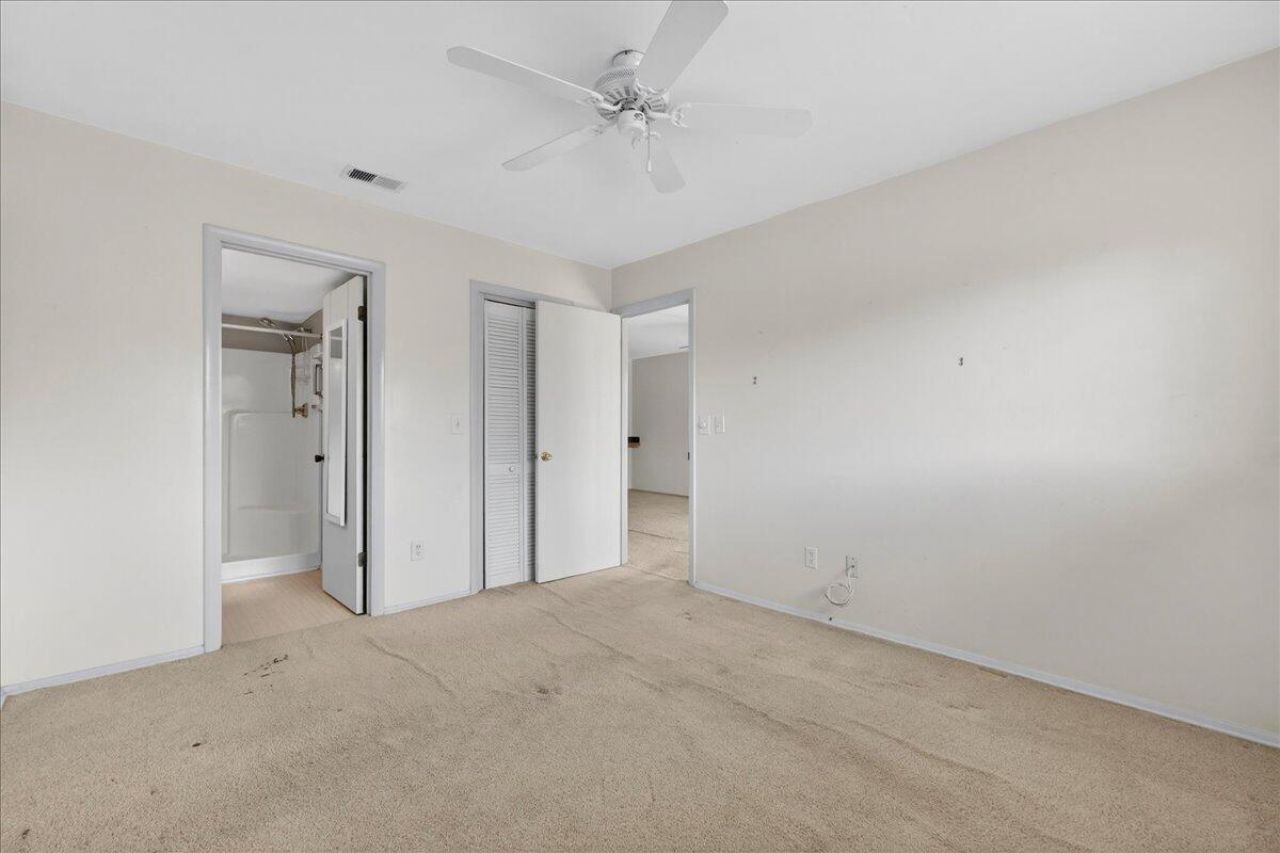 2925 Dove Haven Court Photo 17