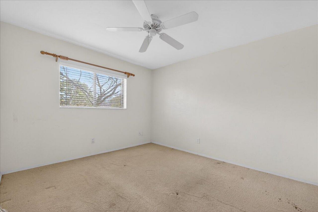 2925 Dove Haven Court Photo 18