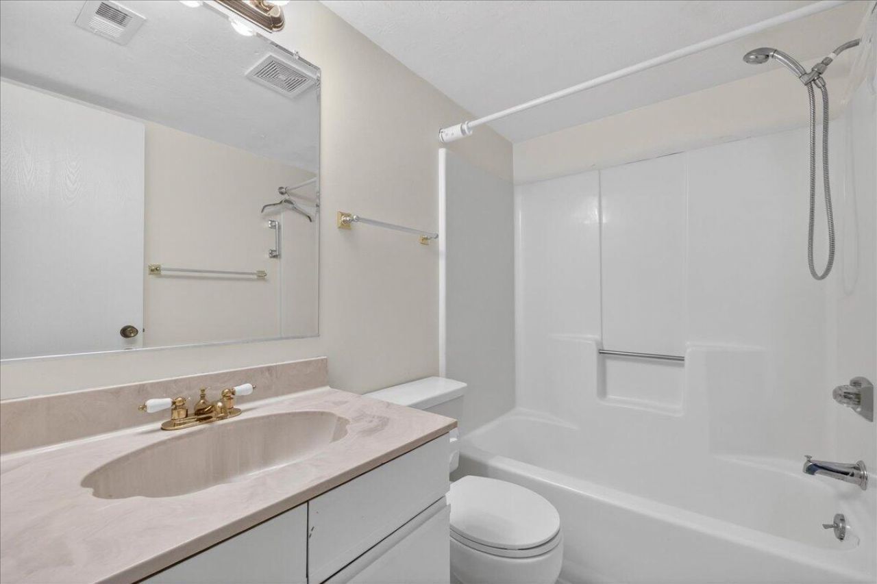 2925 Dove Haven Court Photo 20