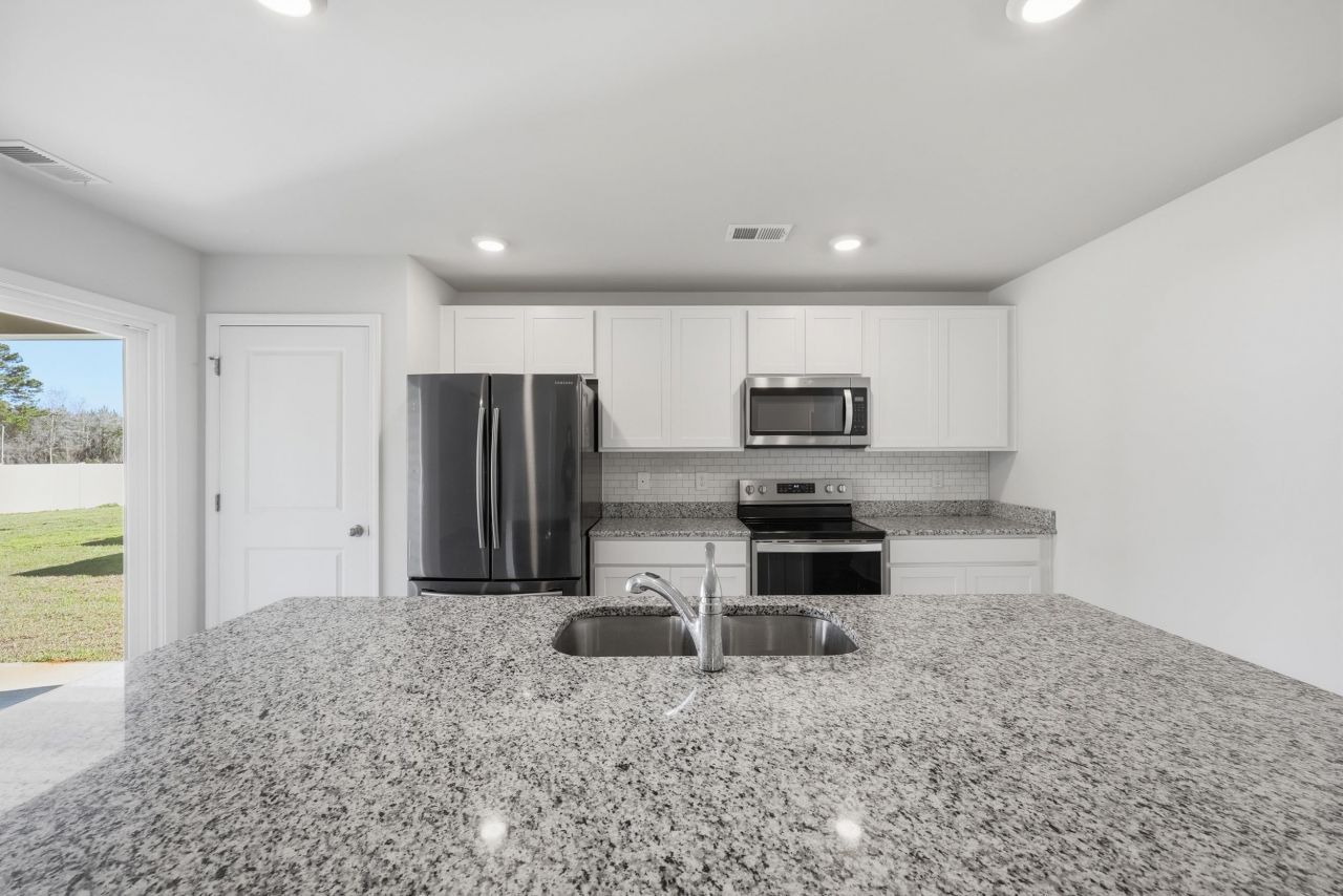 512 Woodland Farms Circle Photo 10