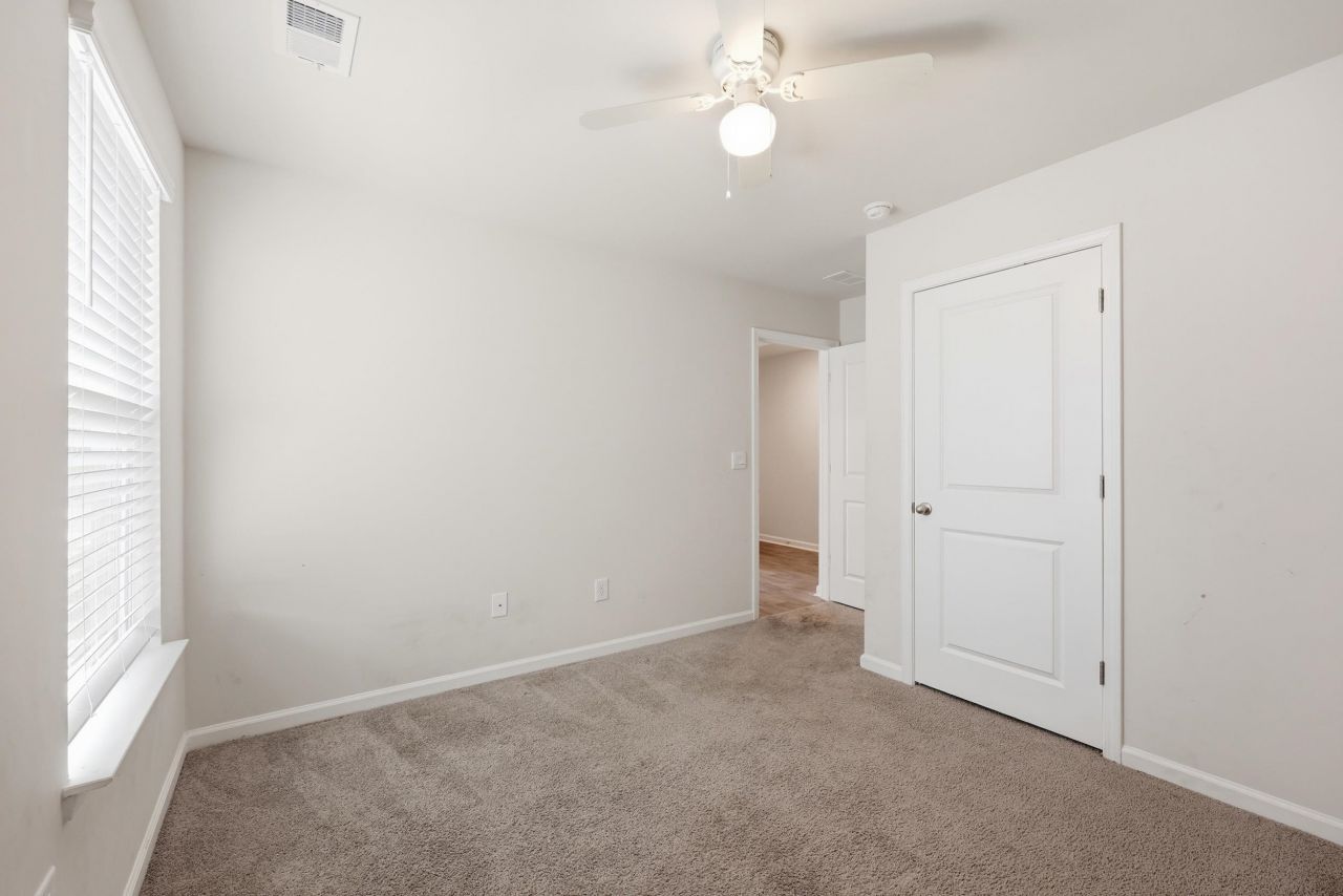 512 Woodland Farms Circle Photo 14