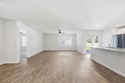 512 Woodland Farms Circle photo 4