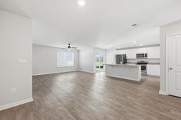 512 Woodland Farms Circle photo 4