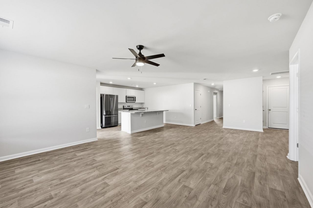 512 Woodland Farms Circle Photo 6