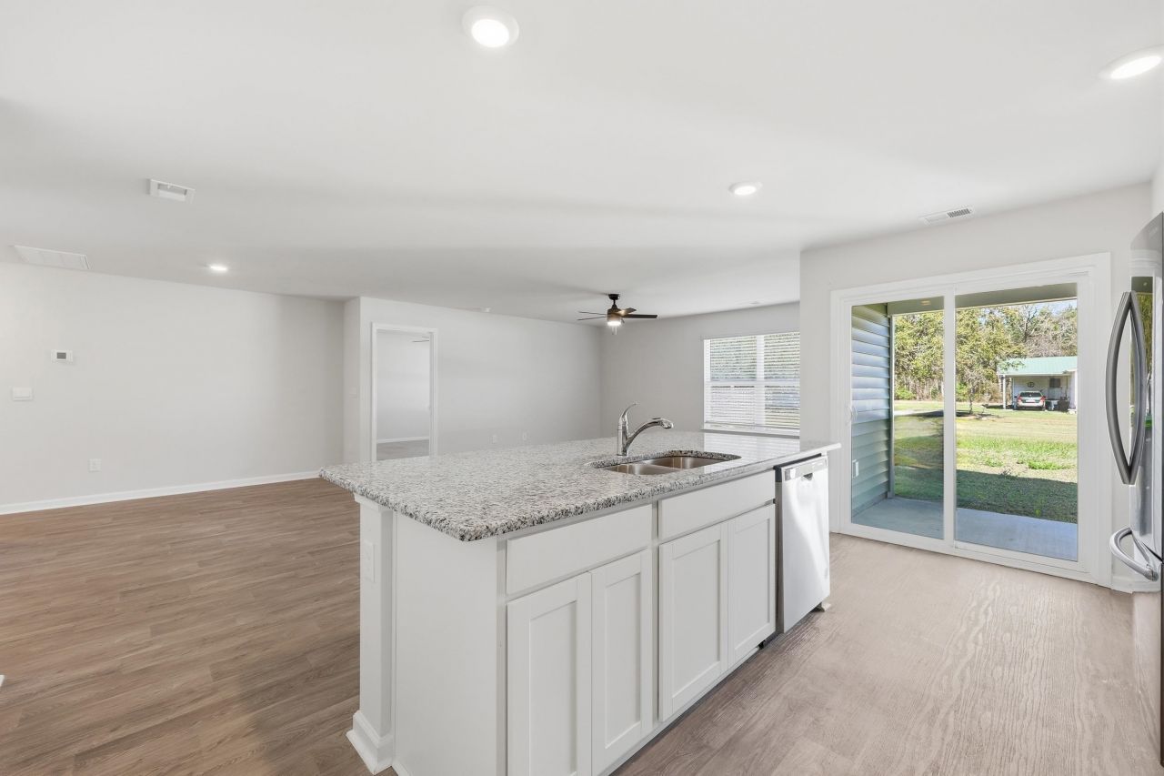 512 Woodland Farms Circle Photo 8