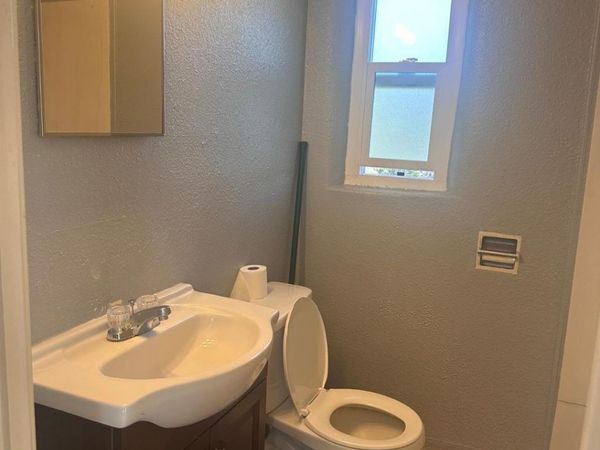 545 Cedar Street SE, Unit 9, Albuquerque, NM 87106