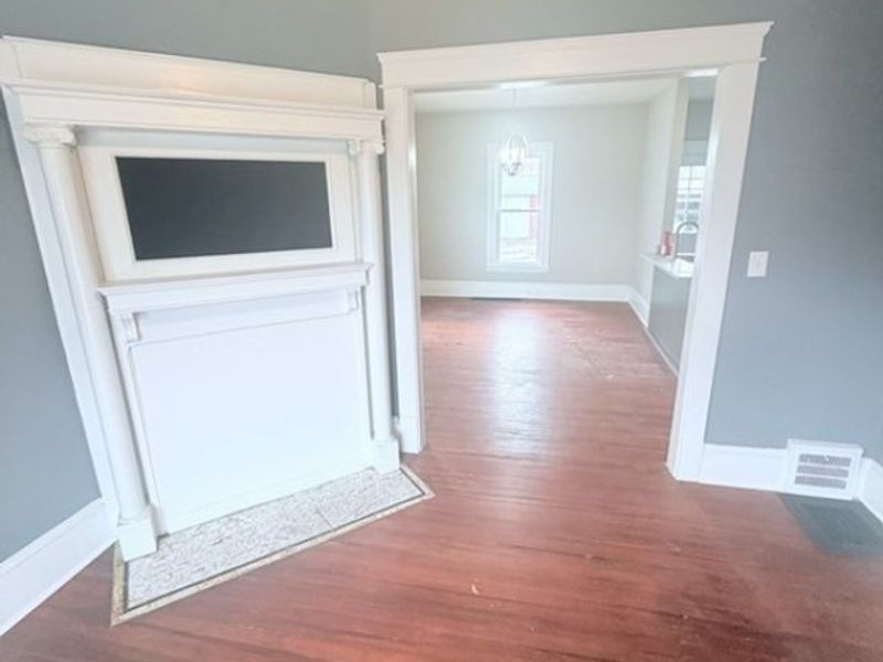 1284 W 85th Street, Cleveland, OH 44102 Photo 2