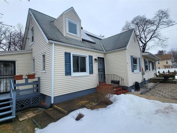 1 Lawrence Road , Poughkeepsie, NY 12601