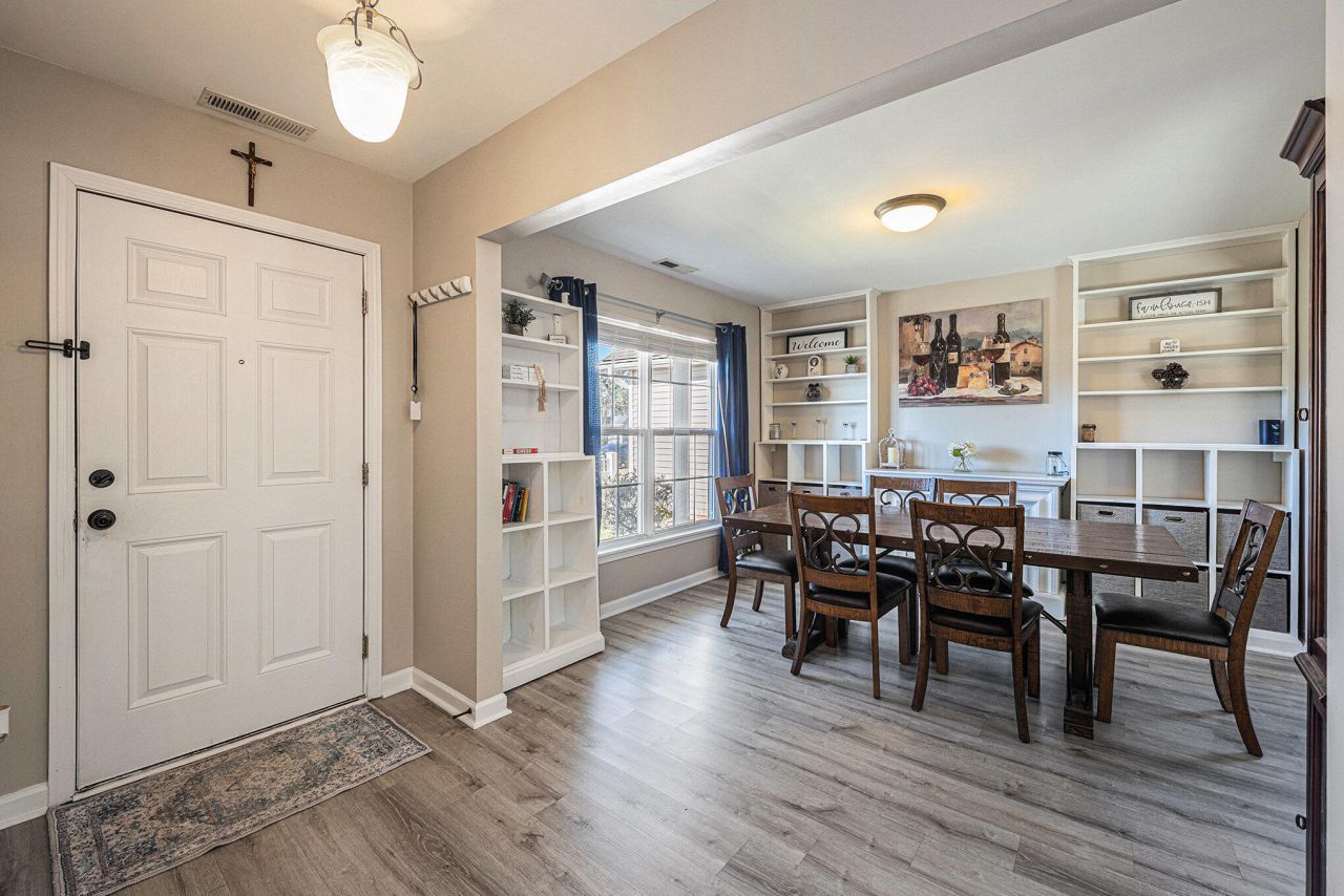 313 Seneca River Drive Photo 6