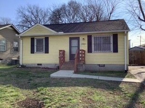 2713 Jenkins St , Nashville, TN 37208