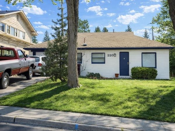 220 NW True, Pullman, WA 99163