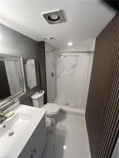 3 Bluebill Ave, Unit 207, Naples, FL 34108 Photo