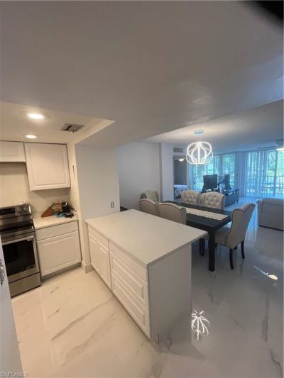 3 Bluebill Ave, Unit 207, Naples, FL 34108 Photo
