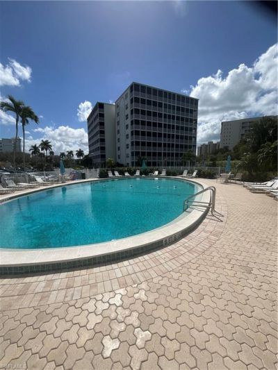 3 Bluebill Ave, Unit 207, Naples, FL 34108 Photo