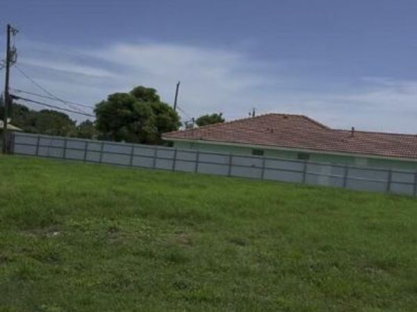 2620 Donald Road, Palm Springs, FL 33406