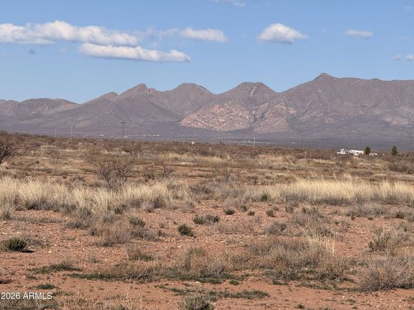 9398 N HANSEN Road, Unit -, McNeal, AZ 85617