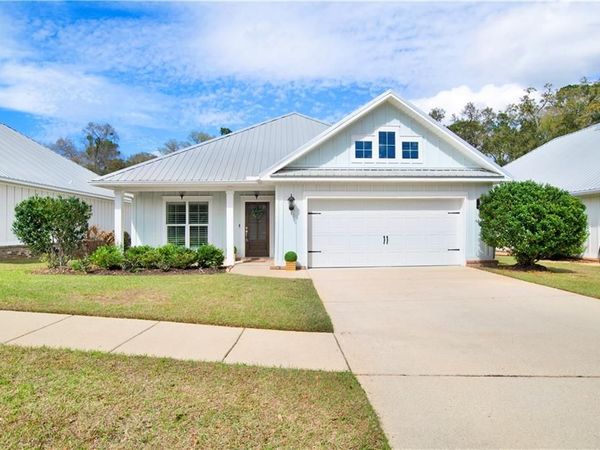 1435 Randall Avenue, Daphne, AL 36526