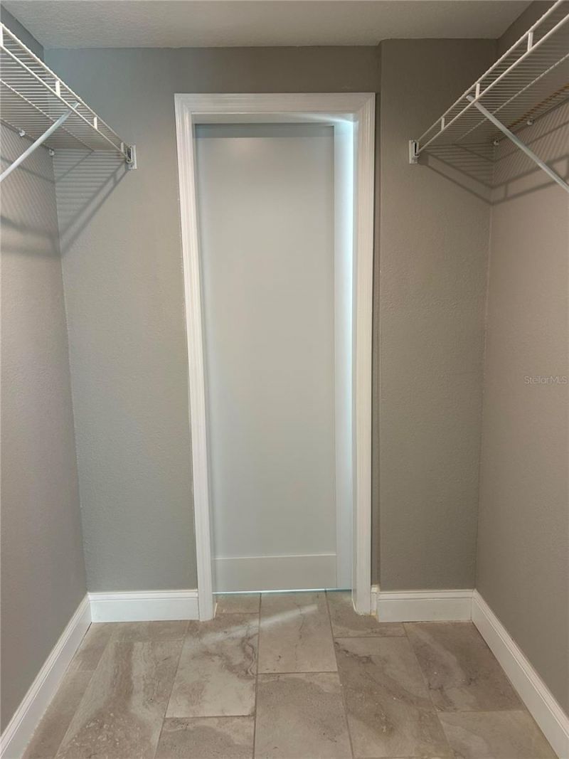 8802 Bay Pointe Drive, Unit 102, Tampa, FL 33615 Photo