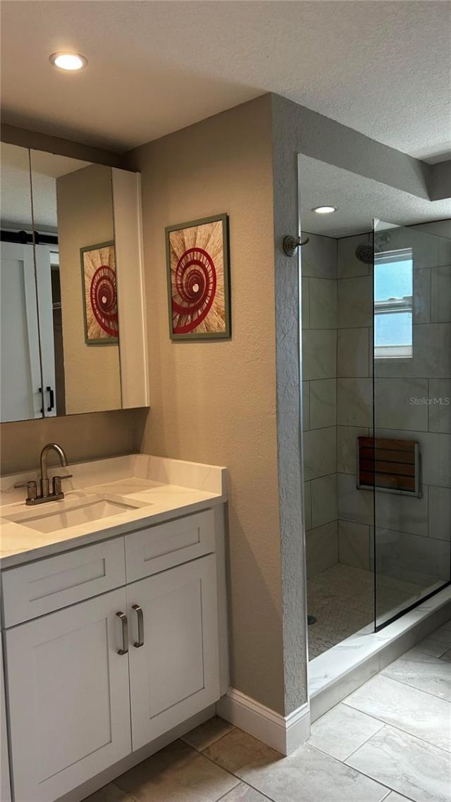 8802 Bay Pointe Drive, Unit 102, Tampa, FL 33615 Photo
