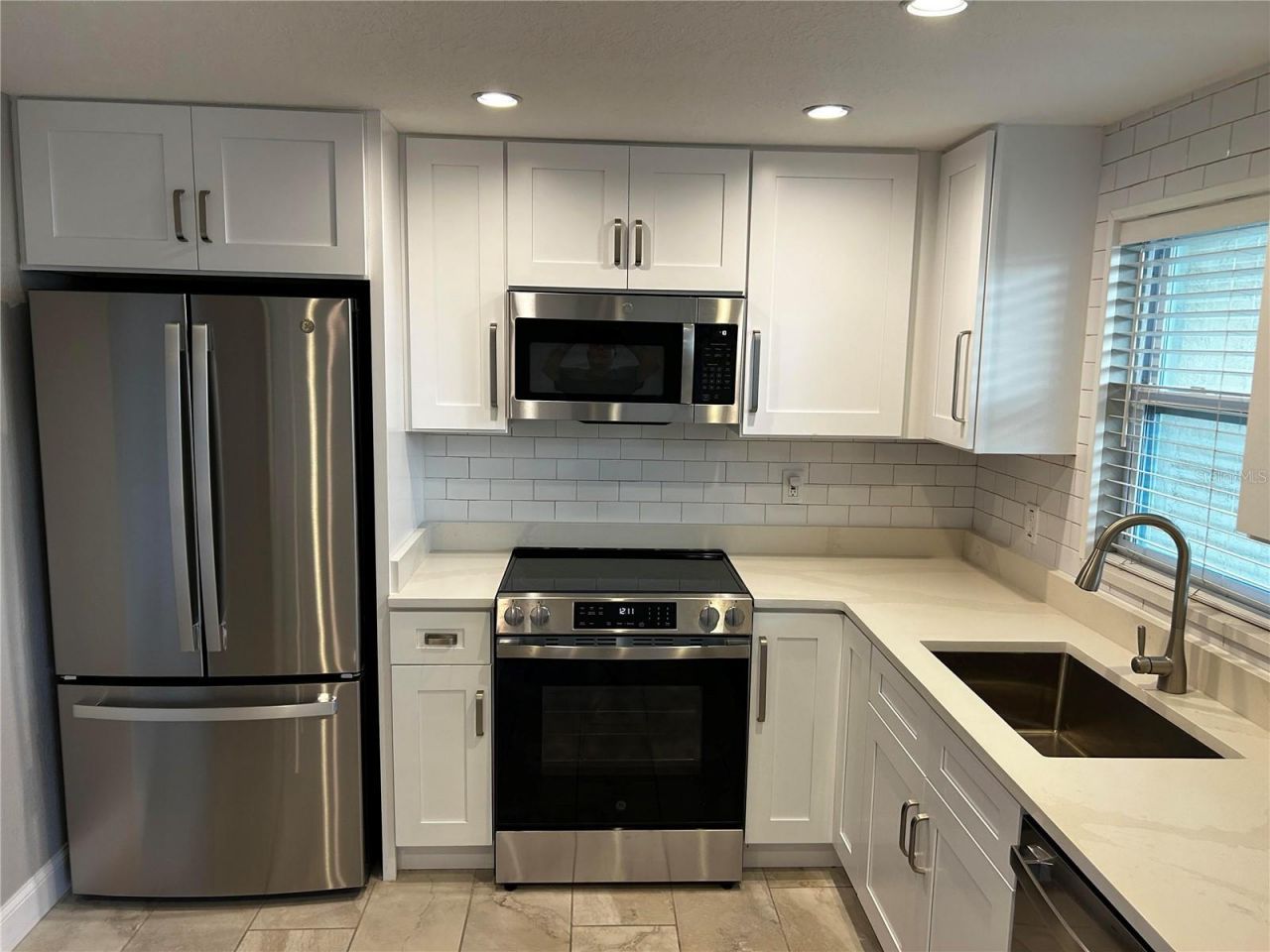8802 Bay Pointe Drive, Unit 102, Tampa, FL 33615 Photo
