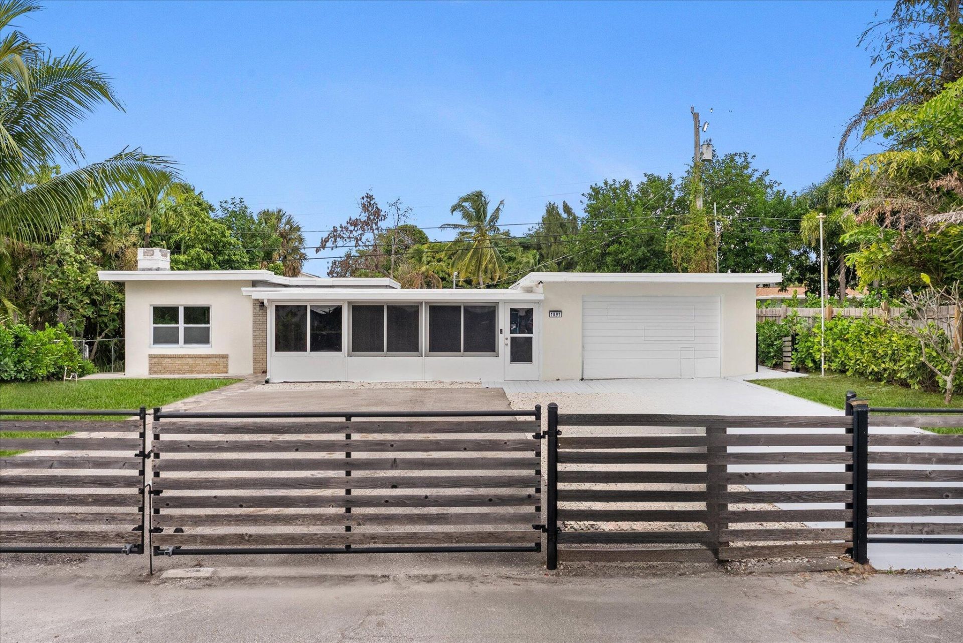 1891 Ridge Road, North Palm Beach, FL 33408 Photo