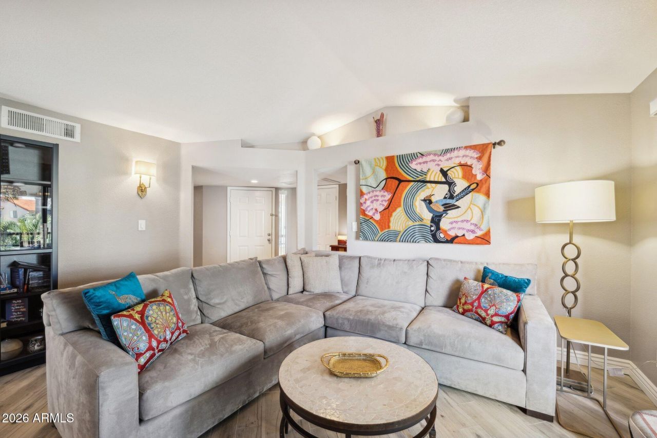 9396 E PURDUE Avenue Scottsdale, AZ 85258