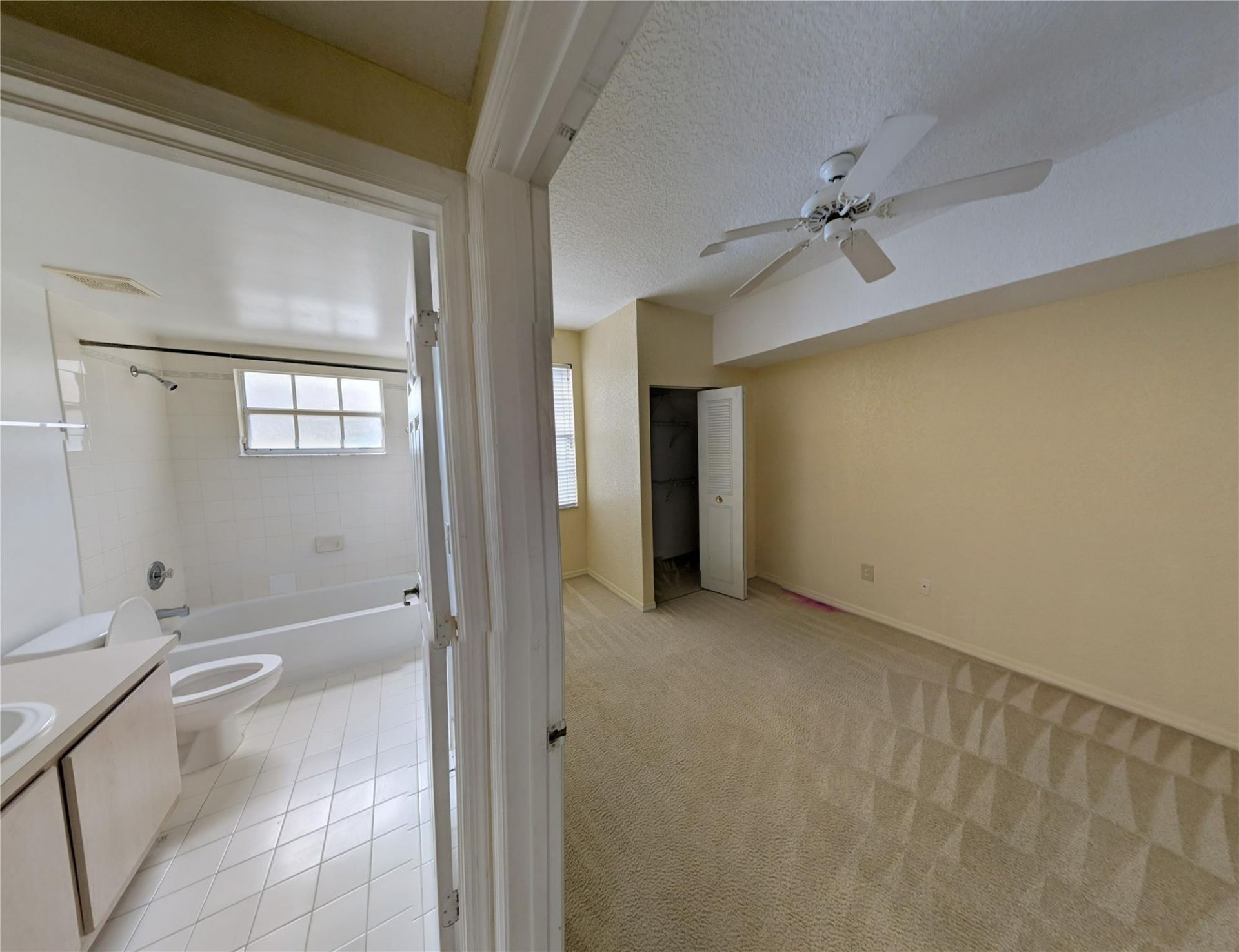 761 SW 148th Avenue, Unit 915, Davie, FL 33325 Photo