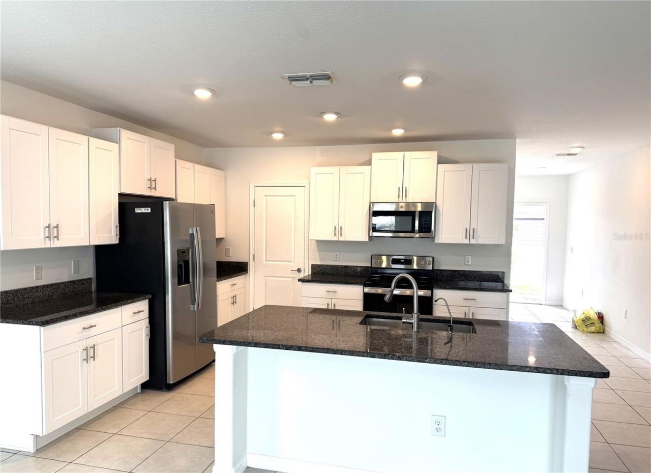 13319 Great Plains Drive , Riverview, FL 33579 Photo